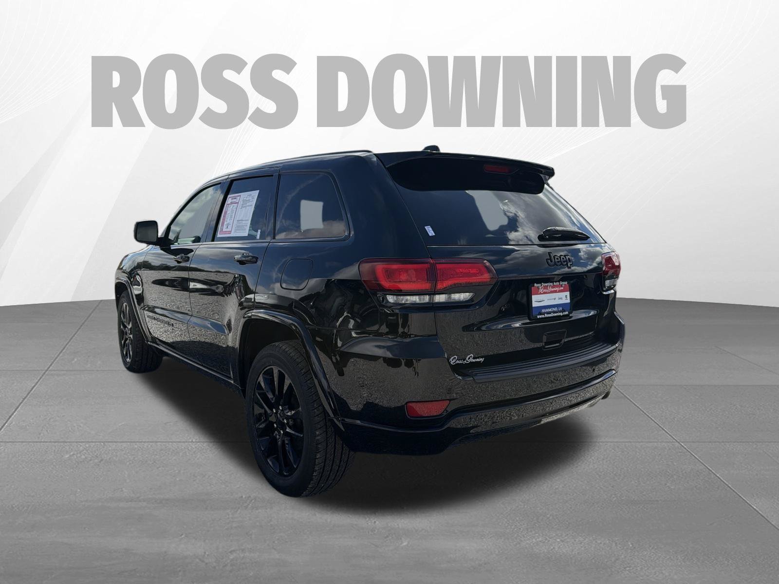 Used 2022 Jeep Grand Cherokee Laredo X RWD image 6