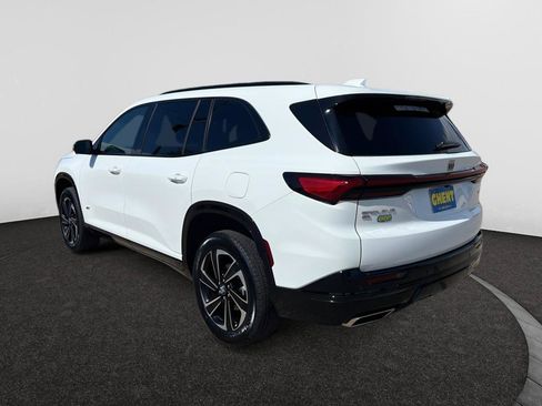 Used 2026 Buick Enclave Sport Touring AWD/4WD image 8