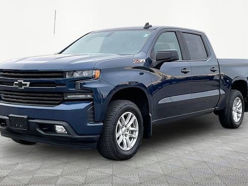 Used 2020 Chevrolet Silverado 1500 RST image 3