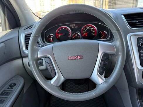 Used 2016 GMC Acadia SLT image 14