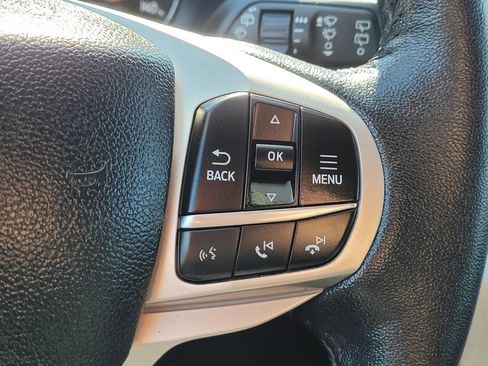 Used 2024 Ford Explorer XLT w/ Equipment Group 202A image 32