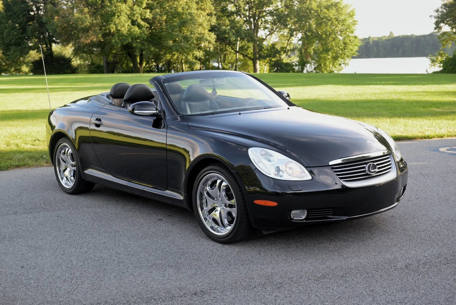 Used 2002 Lexus SC 430 Convertible RWD image 36