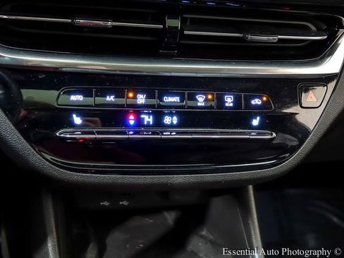 Used 2024 Buick Envista Avenir image 16