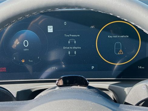New 2026 Hyundai Santa Cruz Limited AWD/4WD image 9