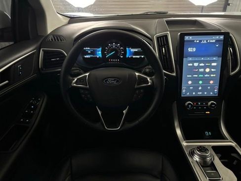 Used 2023 Ford Edge SEL image 14