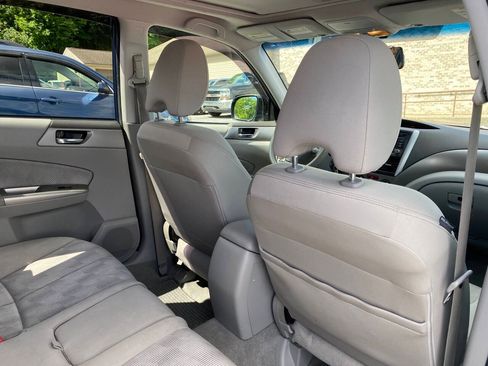 Used 2010 Subaru Forester 2.5X Premium AWD/4WD image 20