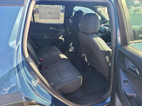 New 2027 Chevrolet Equinox LT FWD image 15