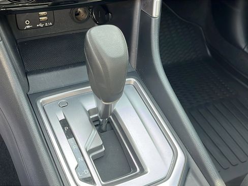 Certified 2023 Subaru Forester Premium AWD/4WD image 18