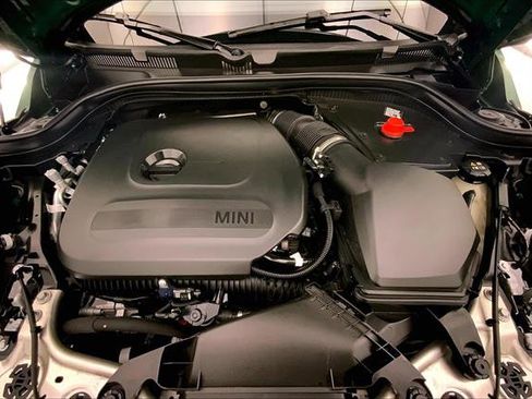 Certified 2025 MINI Cooper S image 9