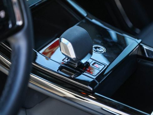 Used 2024 Land Rover Range Rover Sport Dynamic SE image 20