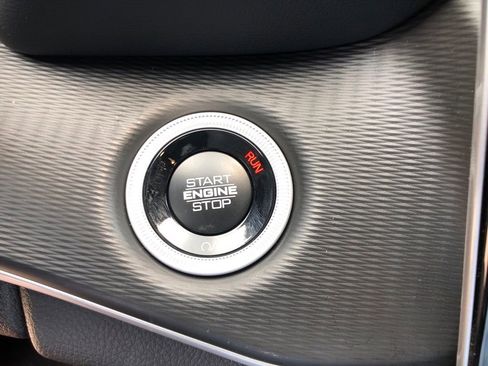 New 2025 Jeep Grand Cherokee Altitude image 23