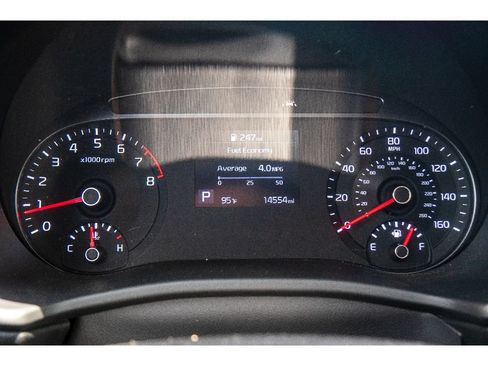 Used 2022 Kia Soul GT-Line FWD image 22