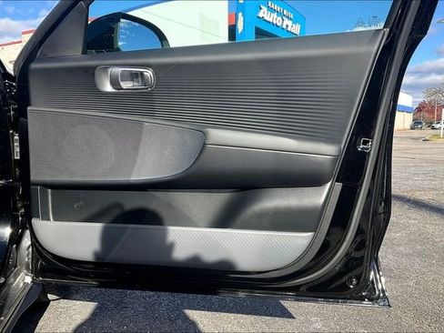 New 2025 Hyundai Ioniq 6 SEL image 27