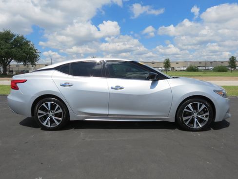 Used 2016 Nissan Maxima 3.5 S image 4