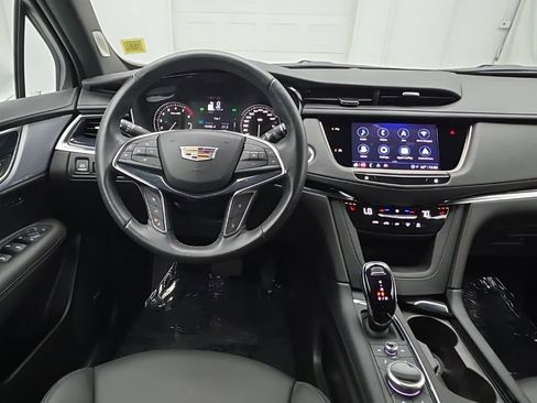 Used 2024 Cadillac XT5 Premium Luxury AWD/4WD image 16