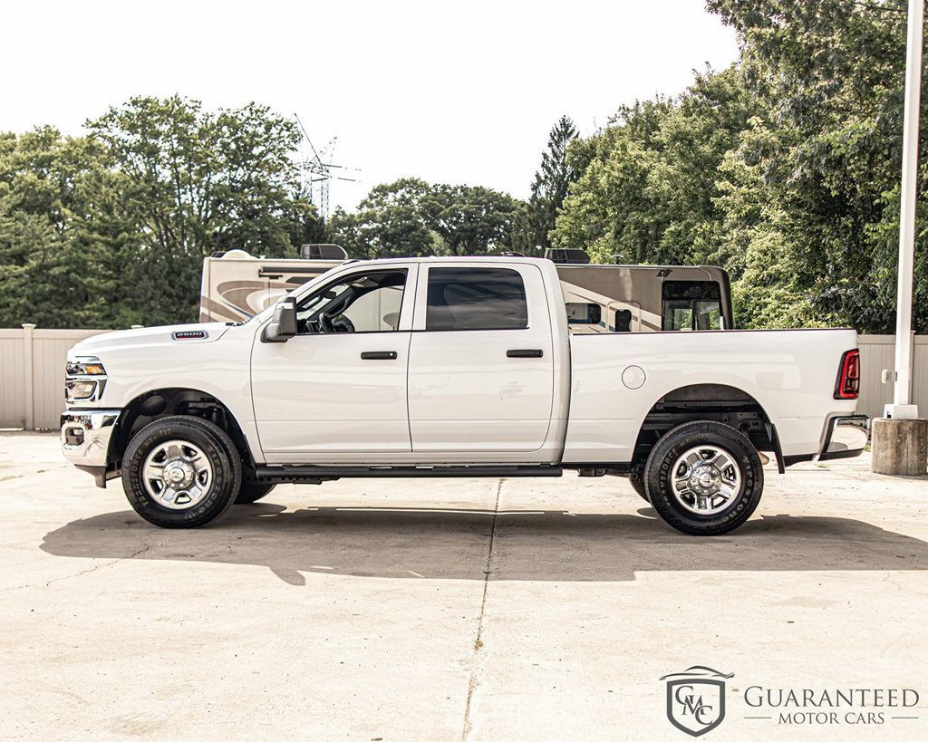 Used 2026 RAM 2500 Tradesman AWD/4WD image 4