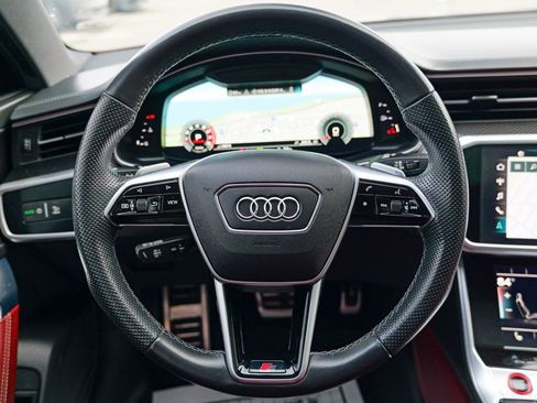 Used 2021 Audi S6 Prestige w/ Prestige Package image 43