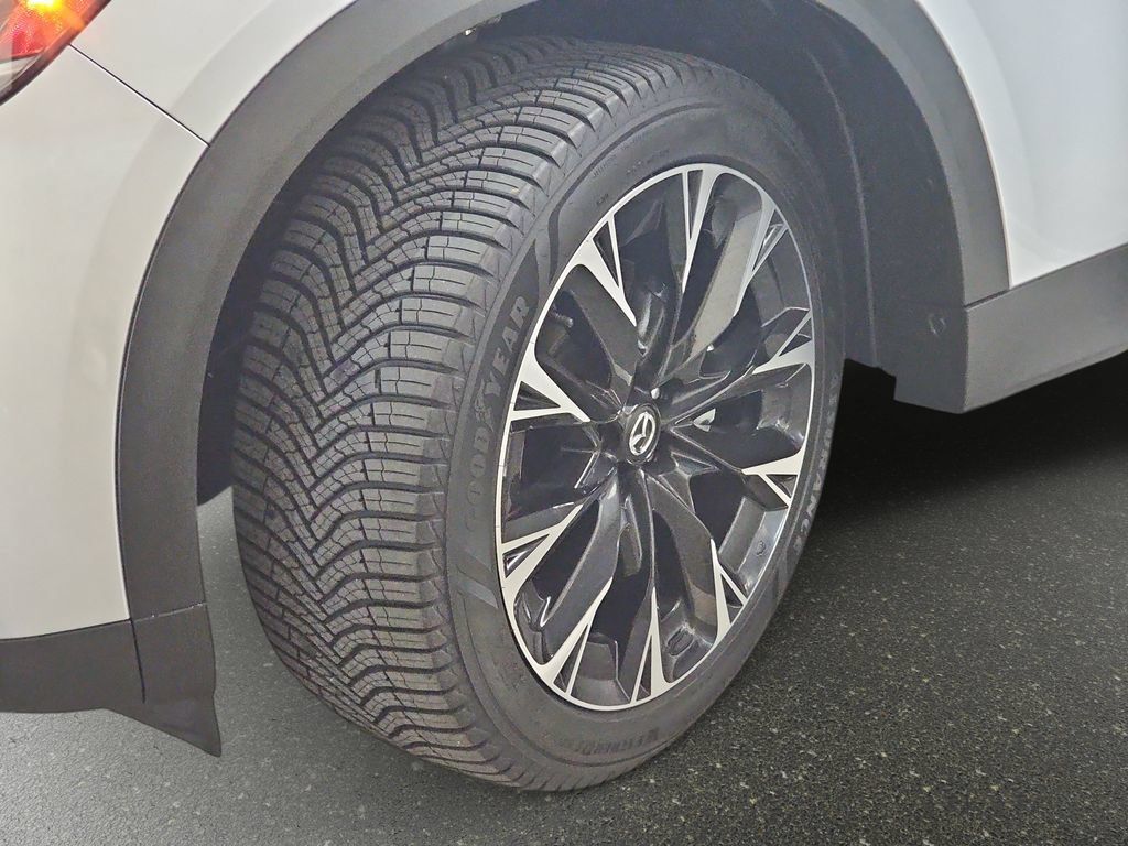 Used 2025 MAZDA CX-90 Plug-In Hybrid w/ Premium Plus AWD/4WD image 35