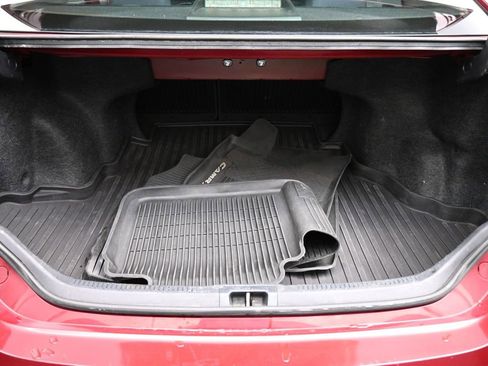 Used 2017 Toyota Camry LE image 13