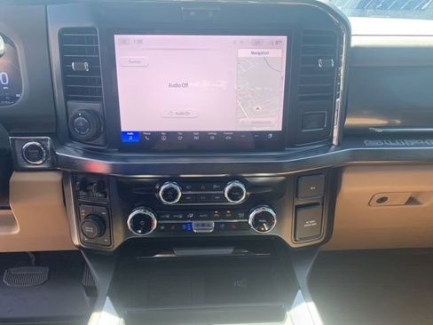 Certified 2025 Ford F350 Lariat w/ Lariat Ultimate Package AWD/4WD image 32