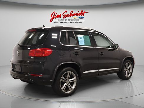 Used 2017 Volkswagen Tiguan Sport AWD/4WD image 6