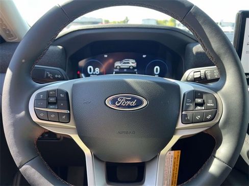 New 2025 Ford Explorer Active w/ Active Comfort Package image 16