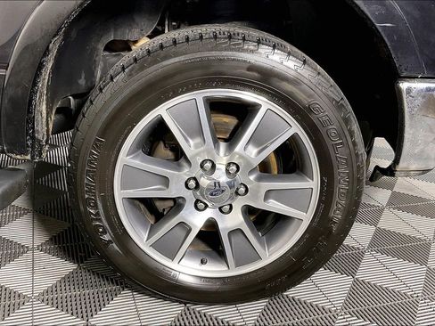 Used 2014 Ford F150 Lariat w/ Equipment Group 502A Luxury image 11