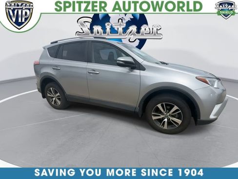 Used 2018 Toyota RAV4 XLE w/ Plus Extra Value Package AWD/4WD image 2