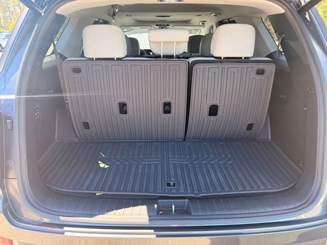 Used 2022 Hyundai Palisade SEL w/ 8P Bench Seat Package FWD image 20