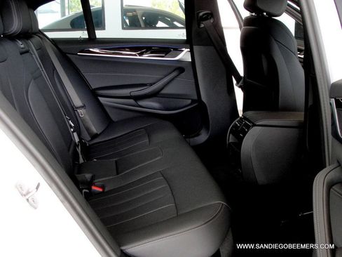 Used 2023 BMW 540i w/ M Sport Package RWD image 70