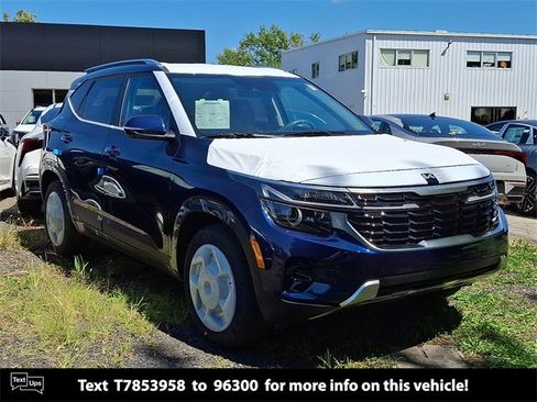 New 2026 Kia Seltos EX w/ EX Sunroof Package image 2