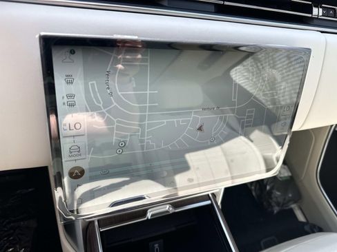 New 2026 Land Rover Range Rover SE AWD/4WD image 15