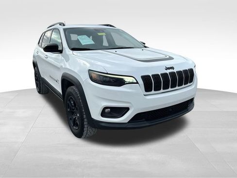 Used 2022 Jeep Cherokee Latitude w/ Trailer Tow Group image 7