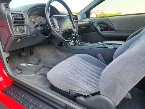 Used 1997 Chevrolet Camaro Z28 w/ Preferred Equipment Group 2 RWD image 20