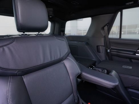 New 2026 Ford Expedition Platinum w/ Stealth Appearance Package image 37