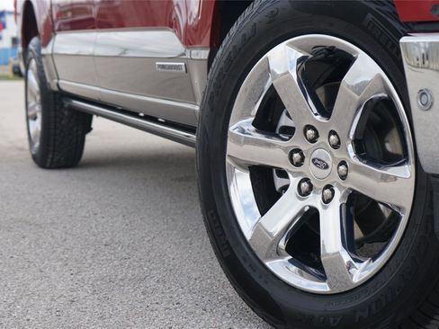 Used 2022 Ford F150 Lariat w/ Equipment Group 502A High AWD/4WD image 2