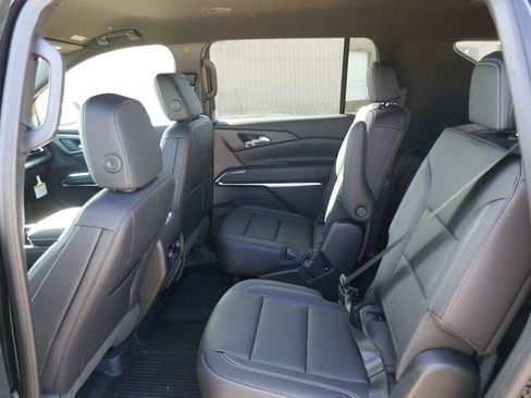 New 2026 Chevrolet Traverse LT w/ Midnight/Sport Edition AWD/4WD image 16