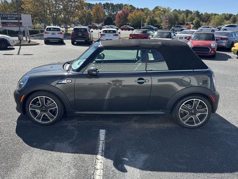 Used 2015 MINI Cooper S image 3