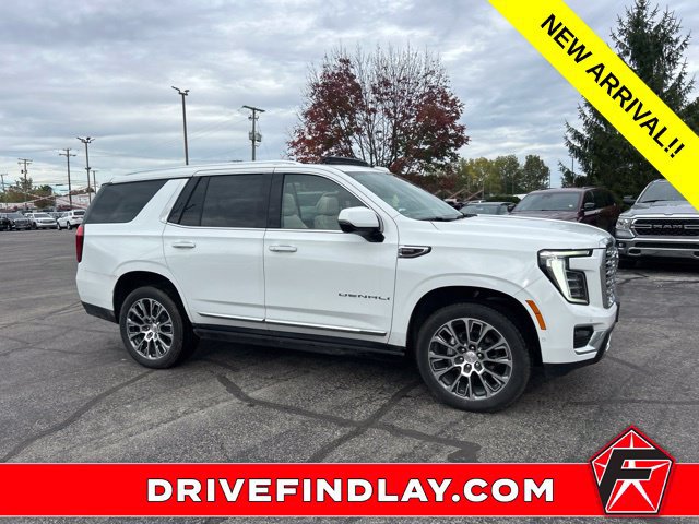 Used 2026 GMC Yukon Denali w/ Sun & Power Step Package AWD/4WD image 4