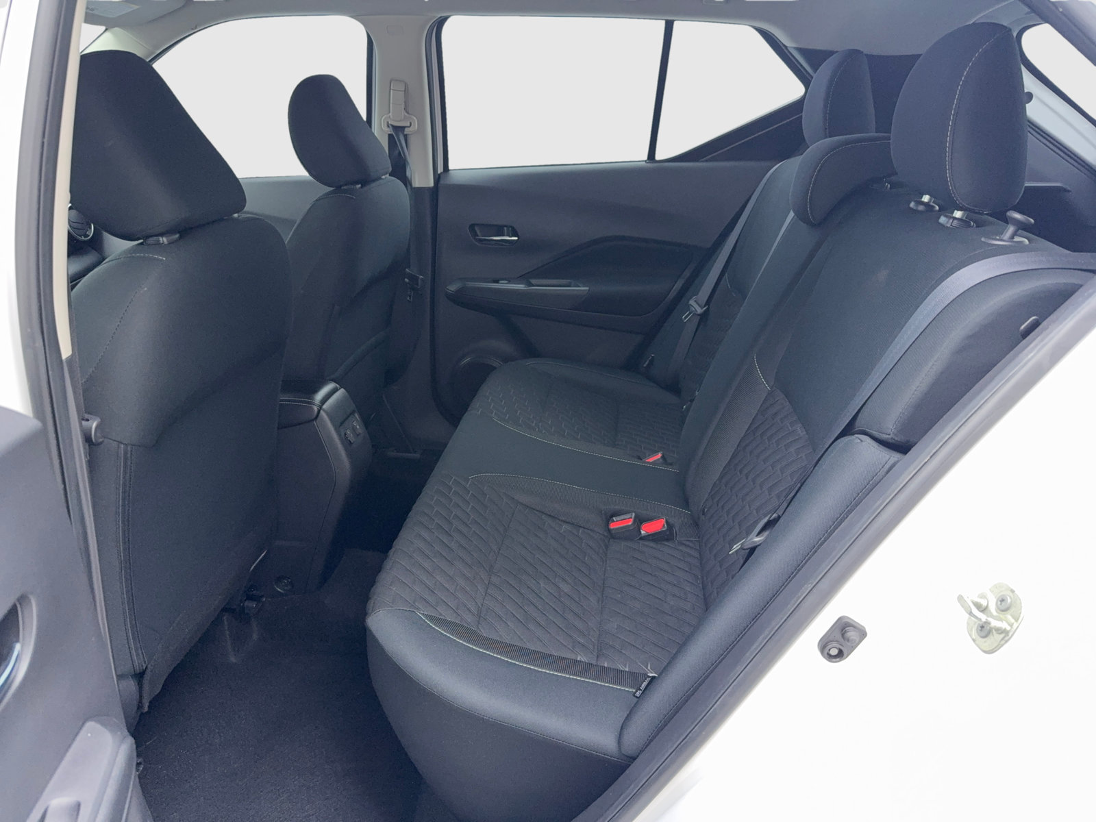 Used 2021 Nissan Kicks SV FWD image 36