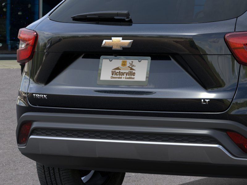 New 2026 Chevrolet Trax LT w/ LT Convenience Package FWD image 14