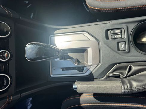 Used 2023 Subaru Crosstrek 2.0i Premium image 17