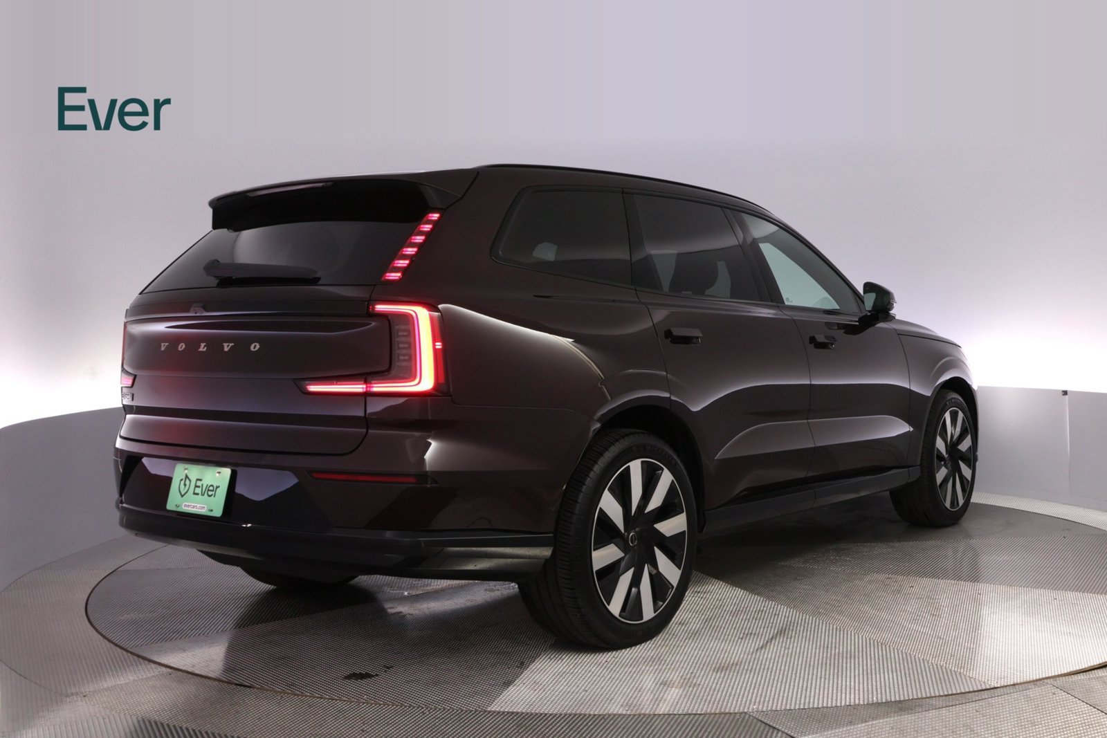 Used 2025 Volvo EX90 Ultra AWD/4WD image 3