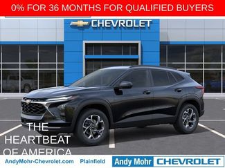 New 2026 Chevrolet Trax LT w/ Sunroof Package FWD video 3