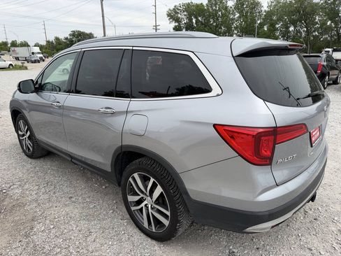 Used 2016 Honda Pilot Touring image 5