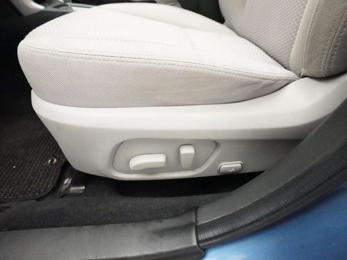 Used 2015 Subaru Forester 2.5i Premium w/ All-Weather Package AWD/4WD image 28