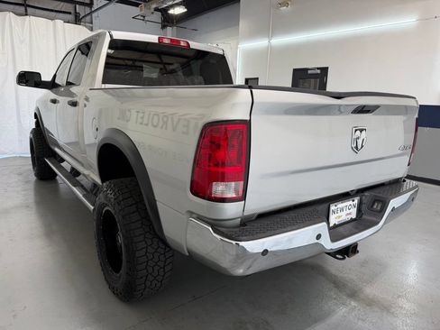 Used 2018 RAM 2500 Tradesman w/ Chrome Appearance Group AWD/4WD image 37