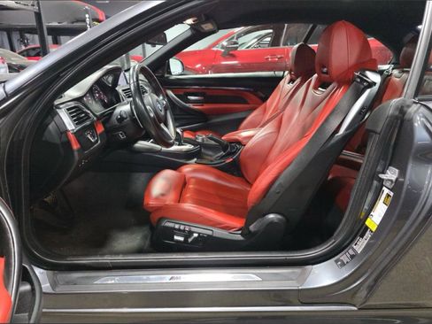 Used 2020 BMW M4 Convertible w/ Executive Package image 13