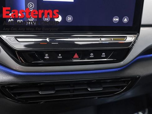 Used 2023 Volkswagen ID.4 Pro S AWD/4WD image 18