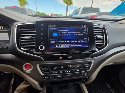 Used 2021 Honda Ridgeline RTL-E image 17